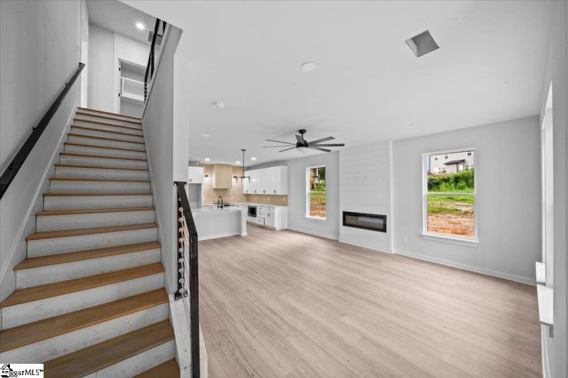 Property image 4 of 1 Hollis Street in City View, Greenville, SC 29611