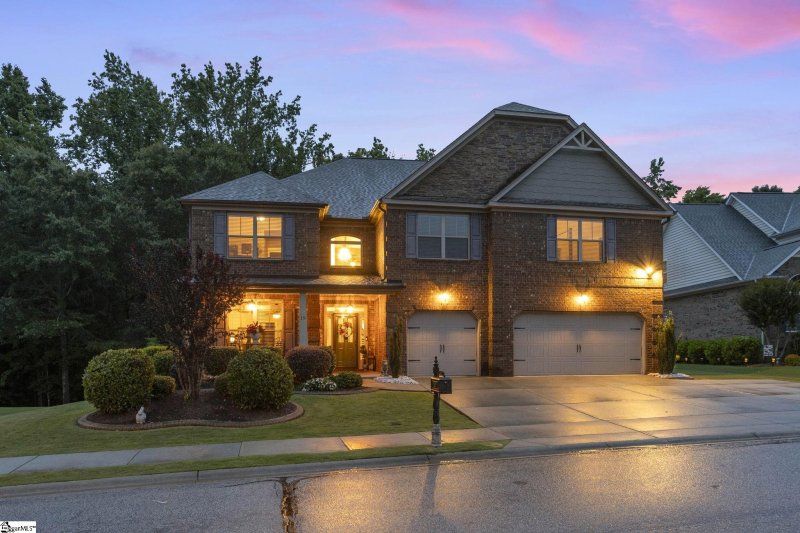 Property image 2 at 19 Tippecanoe Street, Simpsonville, SC 29680