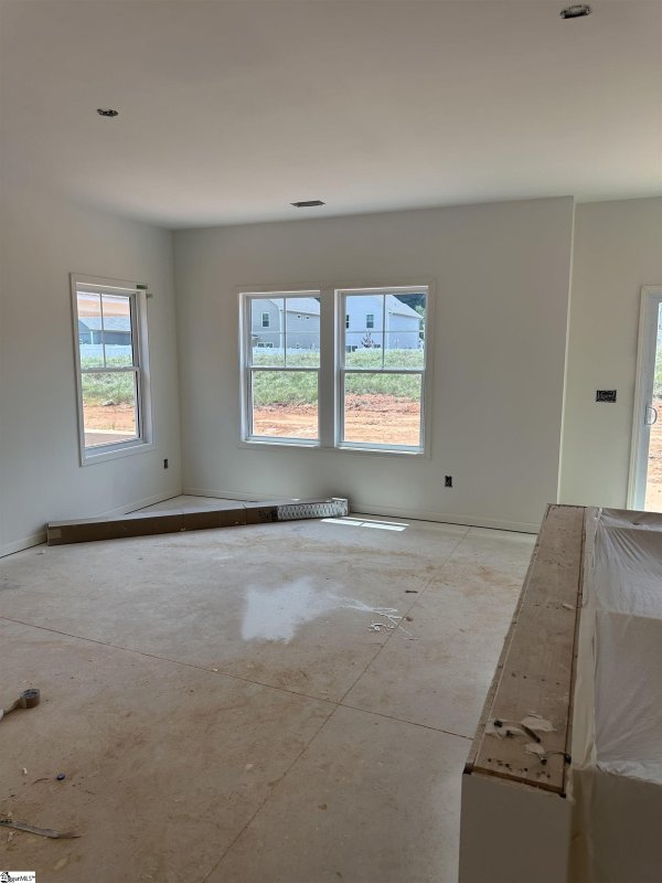 Property image 5 of 219 Brown Circle in Brownstone Park, Easley, SC 29642