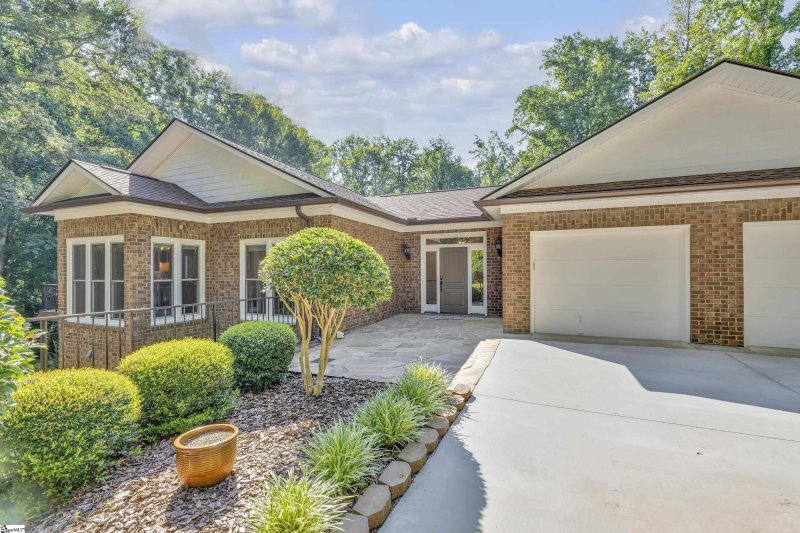 Property image 3 at 307 Fairway Drive, Pickens, SC 29671