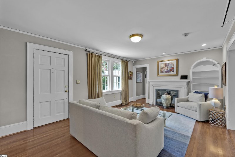 Property image 4 at 23 Warner Street, Greenville, SC 29605