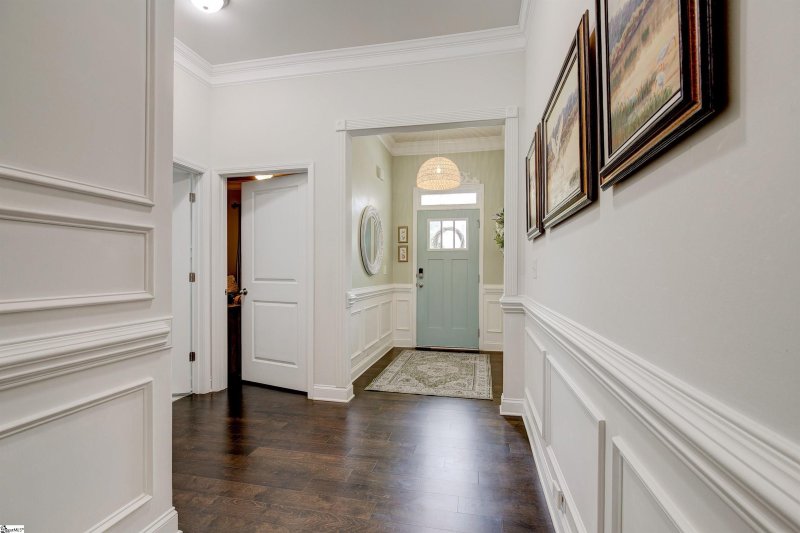 Property image 5 at 208 Raleighwood Lane, Simpsonville, SC 29681