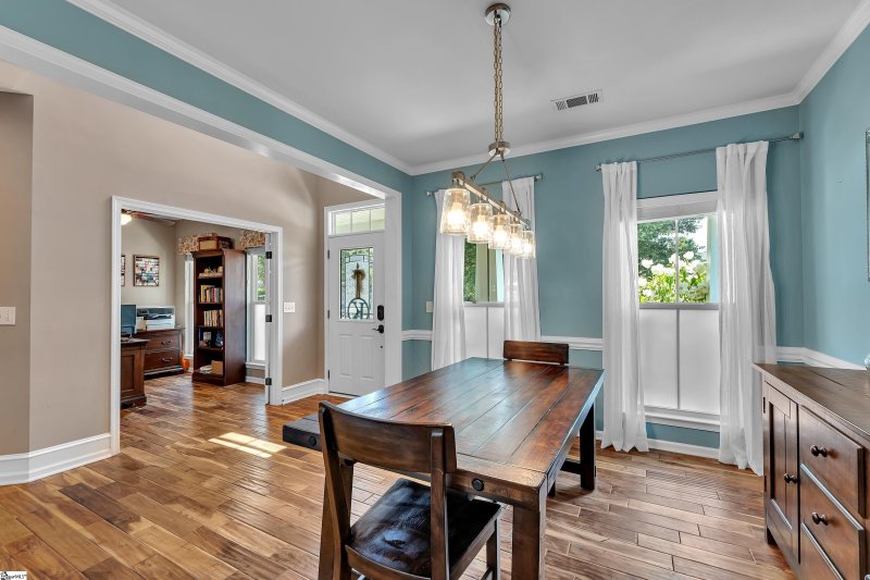 Property image 2 at 6 Roanoke Way, Greenville, SC 29607