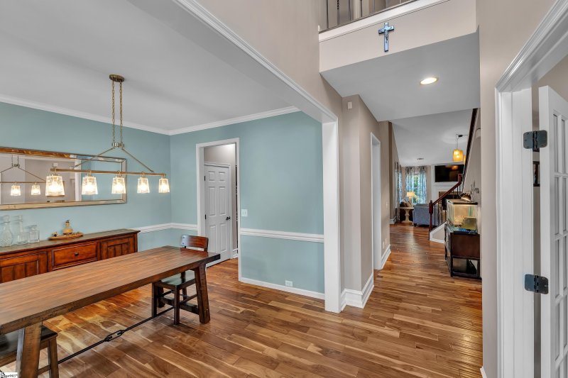 Property image 4 at 6 Roanoke Way, Greenville, SC 29607