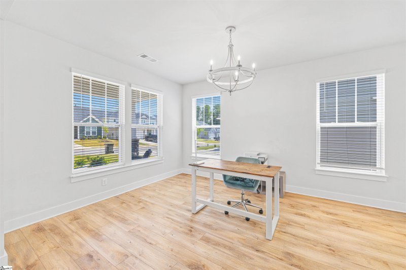 Property image 5 of 119 Whitman Way in Livingston Park, Easley, SC 29642