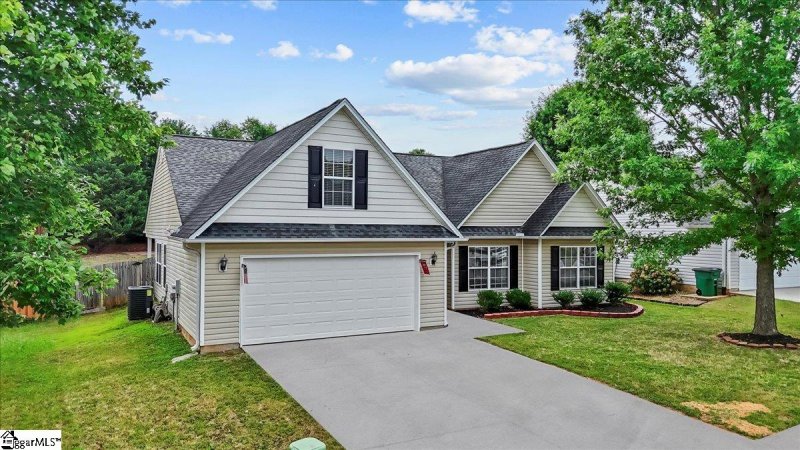 Property image 2 at 30 Brisbane Drive, Fountain Inn, SC 29644