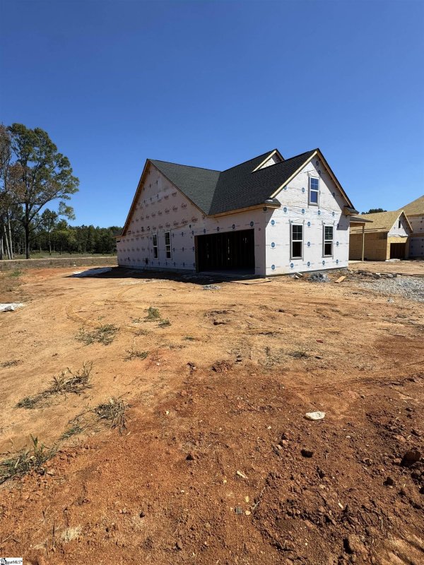 Property image 2 of 214 Castlebar Street in Ben's Crossing, Woodruff, SC 29388
