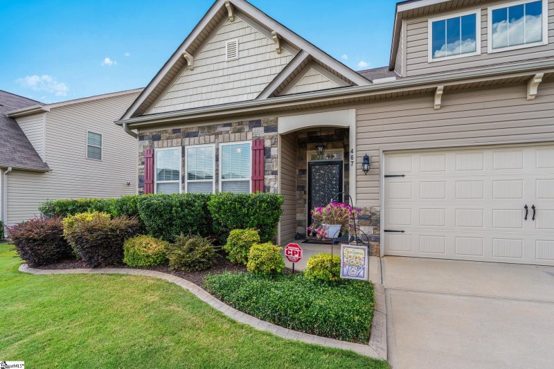 Property image 2 at 467 Bucklebury Road, Greer, SC 29651-7284