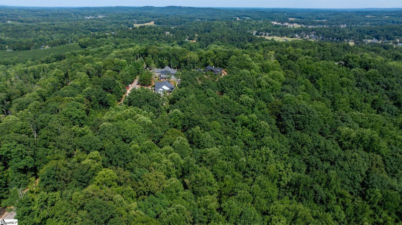 Property image 5 of 313 Laurel Valley Way in Cherokee Valley, Travelers Rest, SC 29690