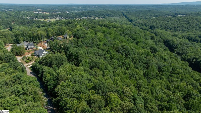 Property image 2 of 317 Laurel Valley Way in Cherokee Valley, Travelers Rest, SC 29690