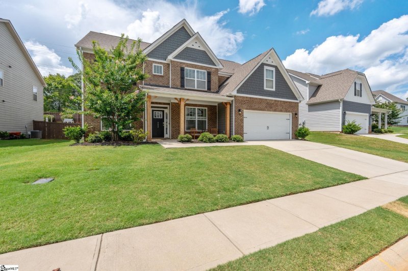Property image 2 at 502 Blaize Court, Greer, SC 29650