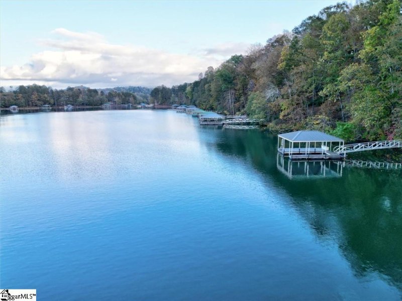 Property image 5 of 549 Riverstone Drive in Riverstone, Salem, SC 29676