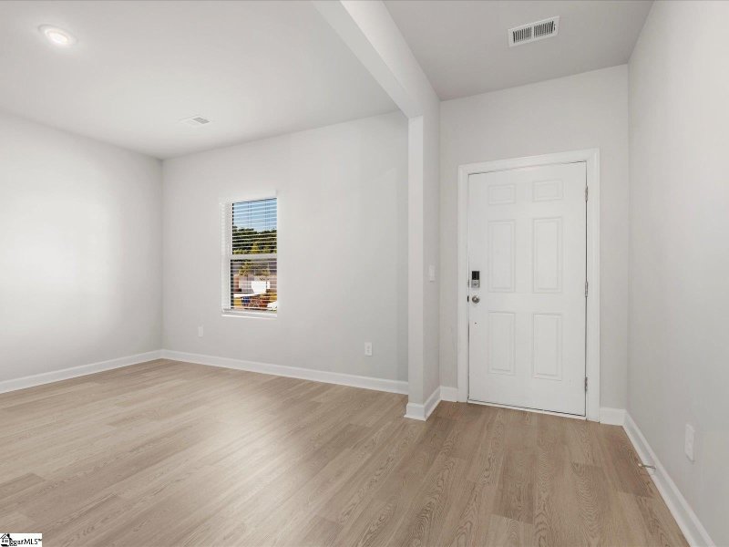 Property image 2 at 201 Tantalus Street, Gray Court, SC 29645