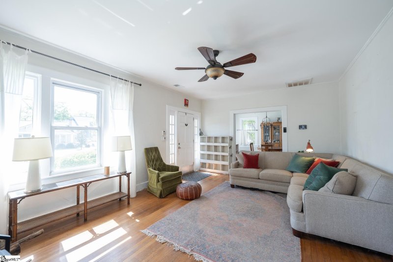 Property image 2 of 105 Ladson Street in Downtown, Greenville, SC 29605