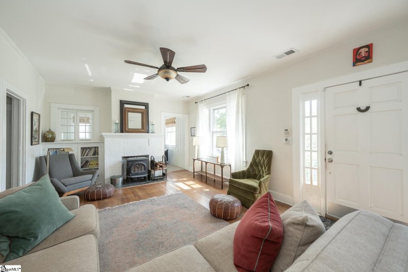 Property image 3 of 105 Ladson Street in Downtown, Greenville, SC 29605