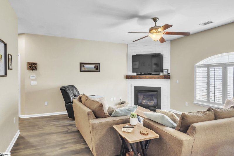 Property image 5 at 134 Mercer Drive, Simpsonville, SC 29681