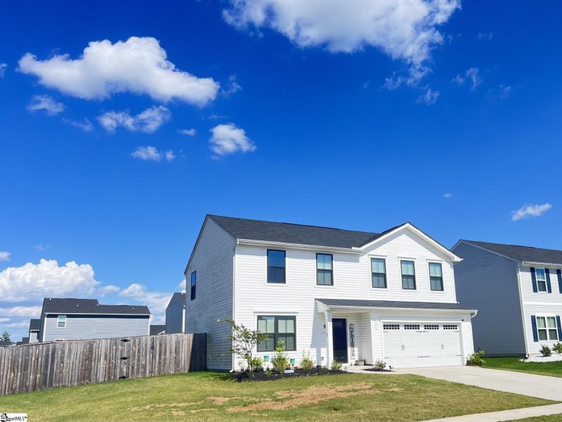 Property image 3 of 101 Timothy Place in Lily Park, Easley, SC 29642