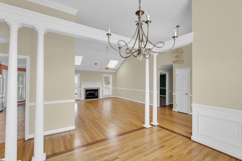 Property image 2 at 210 Kinard Way, Simpsonville, SC 29681