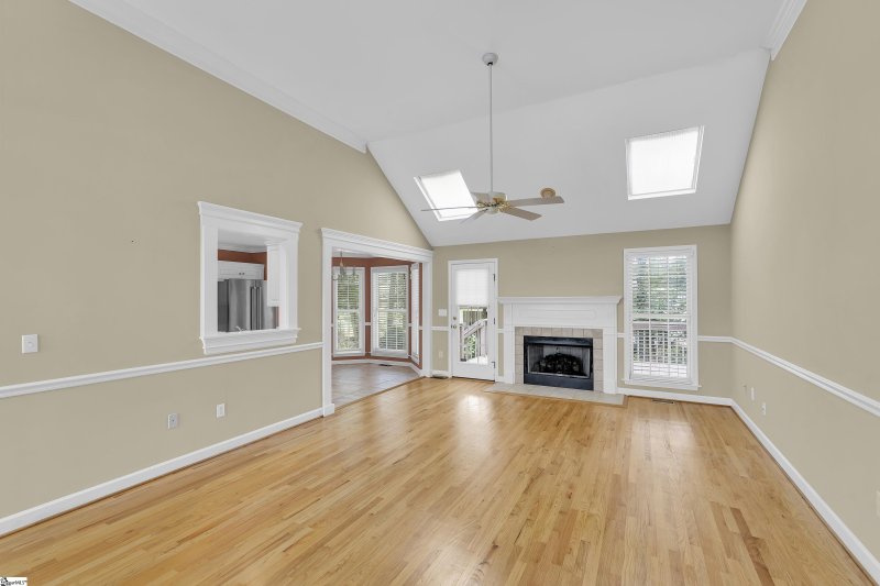 Property image 4 at 210 Kinard Way, Simpsonville, SC 29681