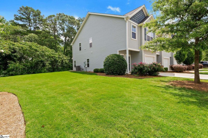 Property image 5 at 31 Harvest Bell Lane, Taylors, SC 29687-3575