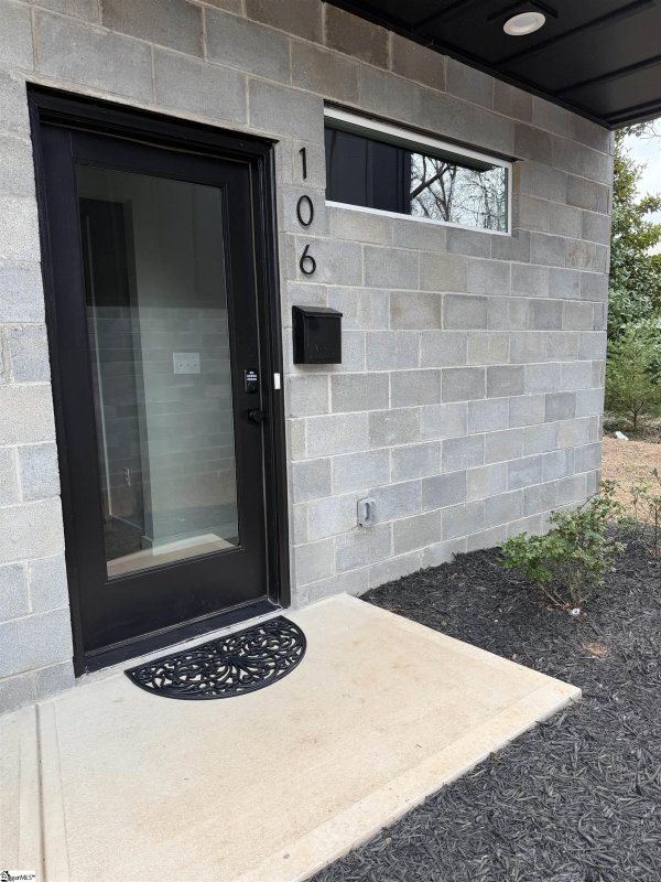 Property image 5 of 106 Textile Court in Easley Mill, Easley, SC 29640