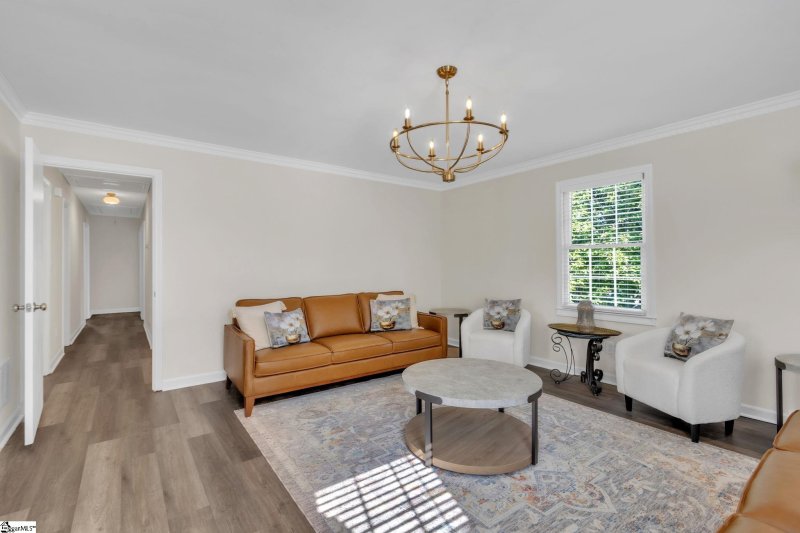 Property image 4 of 604 Hudson Road in Merrifield Park, Greenville, SC 29615