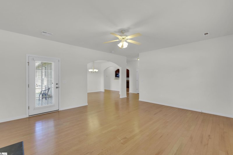 Property image 5 at 412 Vintage Hill Drive, Greenville, SC 29609