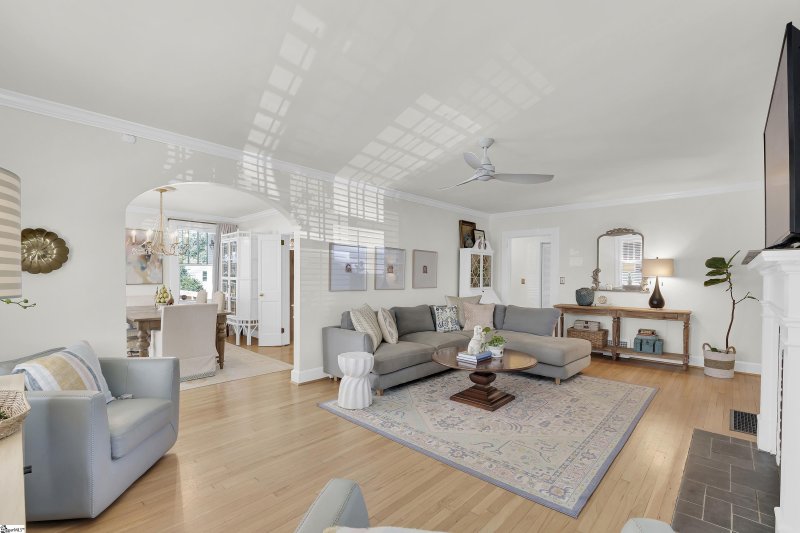 Property image 5 at 104 Ponce De Leon Drive, Greenville, SC 29605