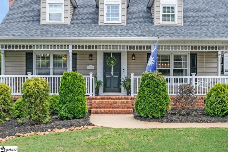 Property image 2 at 304 Clevington Way, Simpsonville, SC 29681