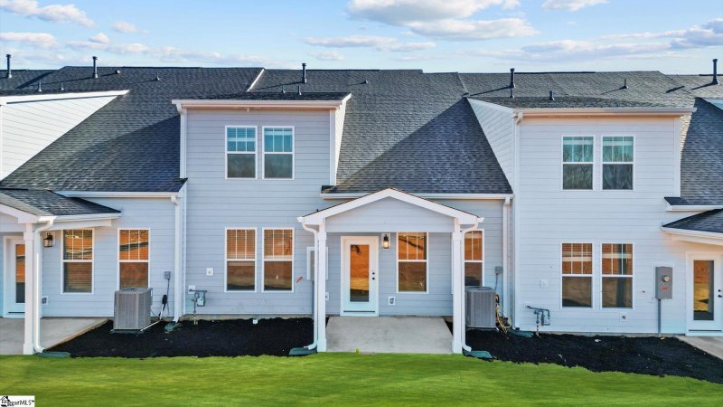 Property image 3 at 204 Leisure Lane, Anderson, SC 29621