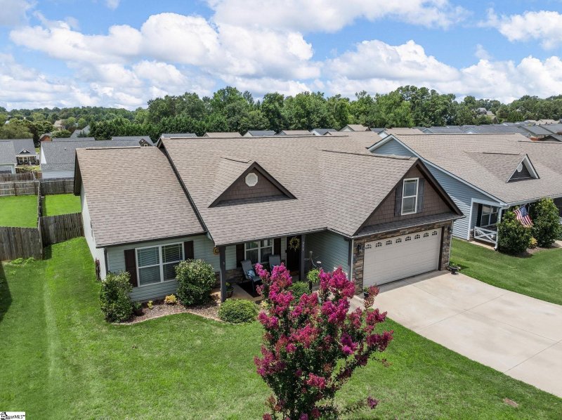 Property image 5 of 253 Highland Springs Loop in Highland Springs, Inman, SC 29349
