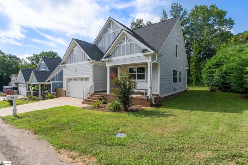 Property image 4 of 34 Seth Street in Mills Mill, Greenville, SC 29605