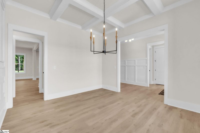Property image 3 of 4052 Hollybank Drive in McAbee Farms, Spartanburg, SC 29303