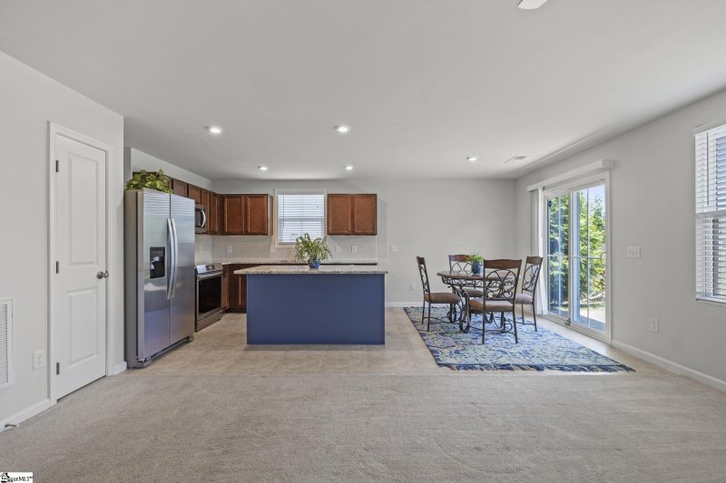 Property image 5 at 620 Maplestead Farms Court, Greenville, SC 29617