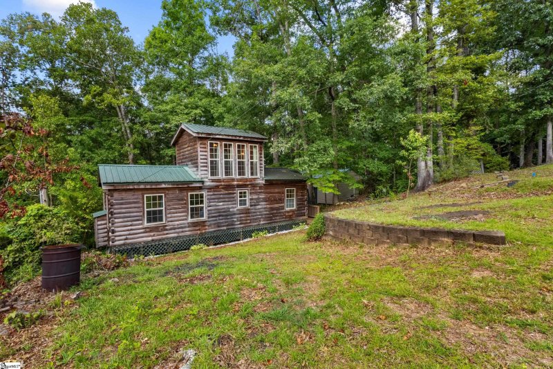 Property image 4 at 360 N Port Bass Drive, Fair Play, SC 29643