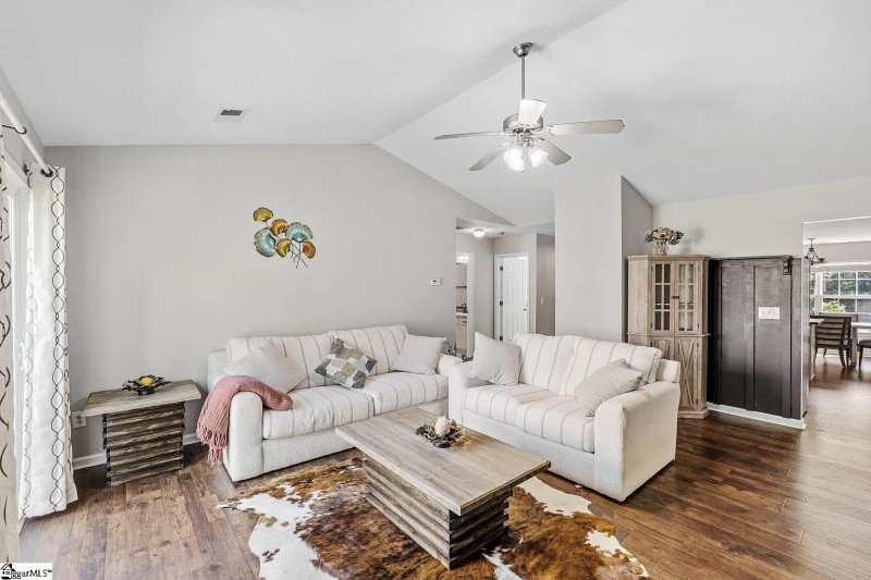 Property image 5 at 308 Juniper Leaf Way, Greer, SC 29651-3943