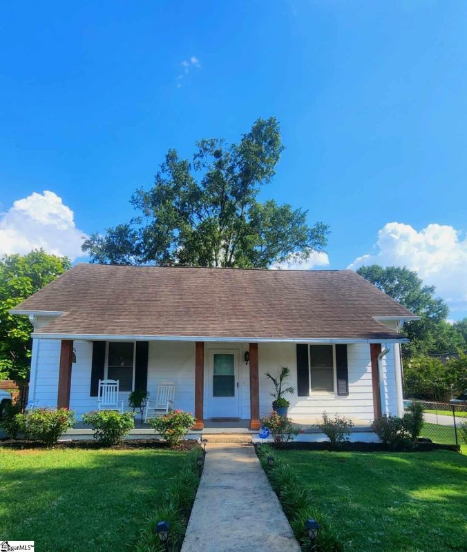 Greer Mill Village, Greer Community