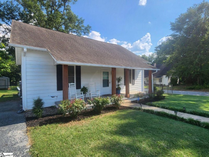 Property image 2 of 7 Haynes Street in Greer Mill Village, Greer, SC 29650