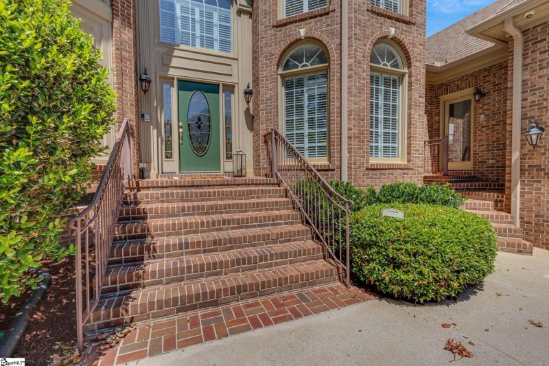 Property image 2 of 107 Meilland Drive in Thornblade, Greer, SC 29650