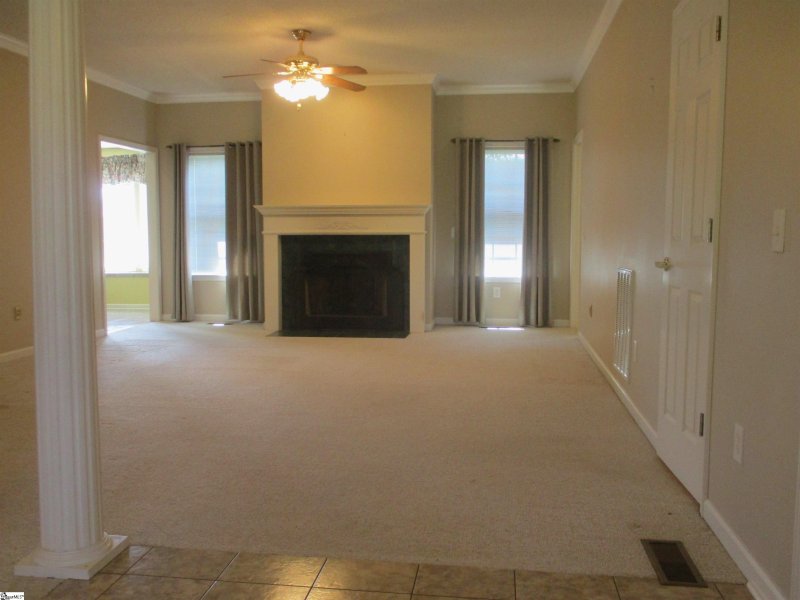 Property image 2 at 1324 Falcons Drive, Walhalla, SC 29691