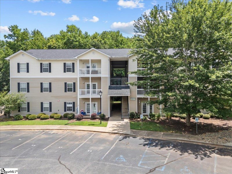 222 Mckenna Circle