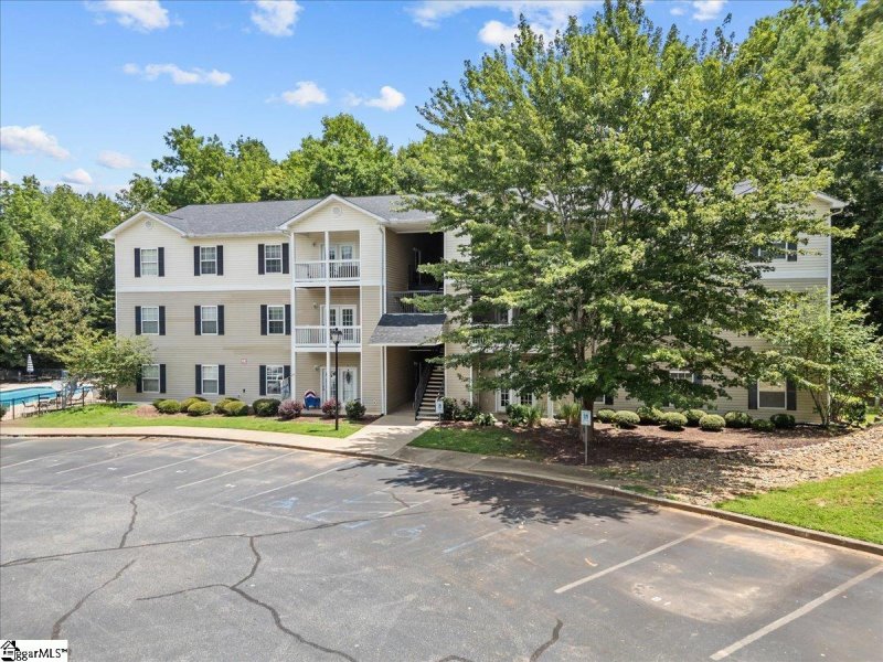 Property image 3 of 222 Mckenna Circle in McKenna Commons, Greenville, SC 29615