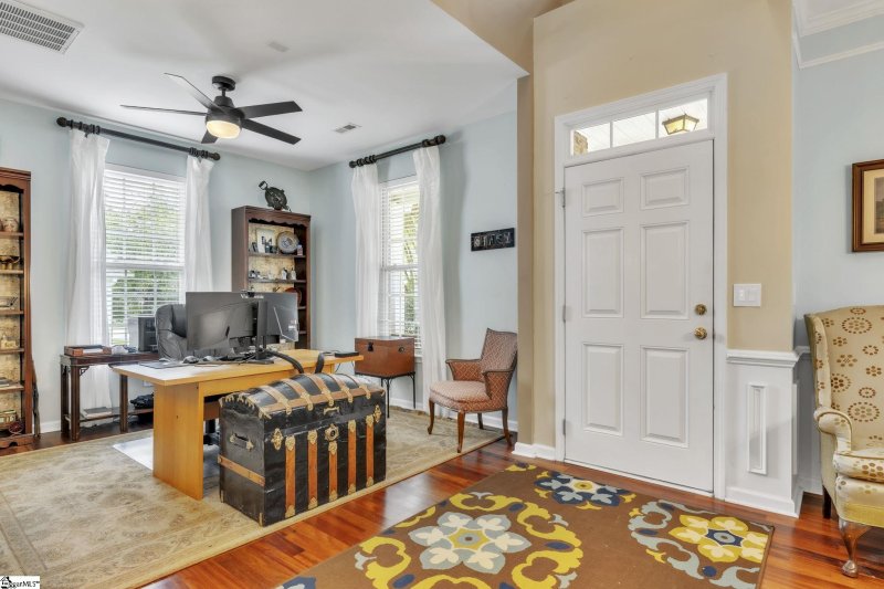 Property image 4 of 528 Kingsmoor Drive in Autumn Trace, Simpsonville, SC 29681
