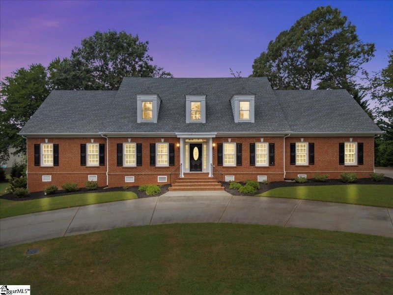 Barrington Park, Greer Community