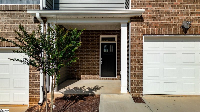 Property image 3 at 316 E Compass Way, Easley, SC 29640