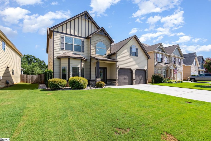 Property image 3 at 115 Border Avenue, Simpsonville, SC 29680