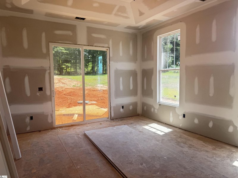 Property image 4 of 1241 Clearbrook Lane in Alder Pond, Campobello, SC 29322