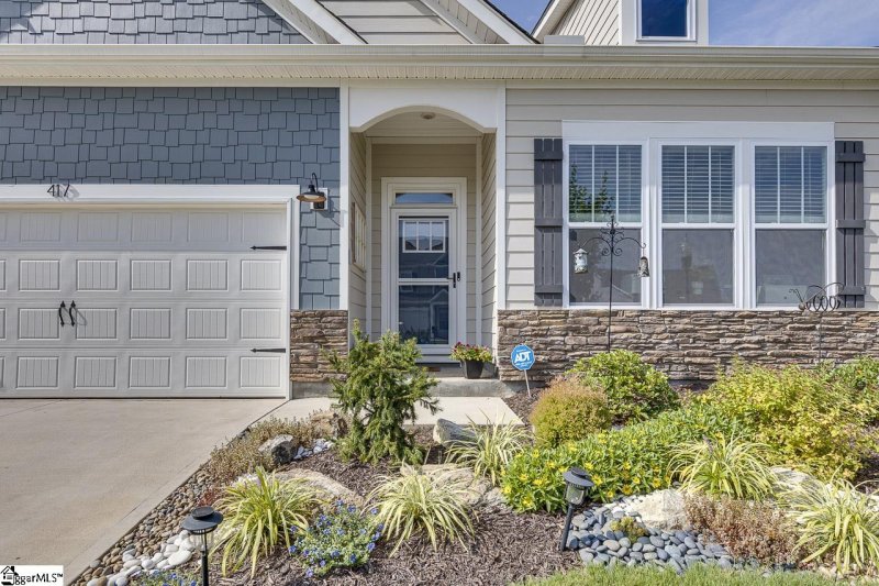 Property image 2 of 417 Jack Hunter Place in Chumley Estates, Woodruff, SC 29388