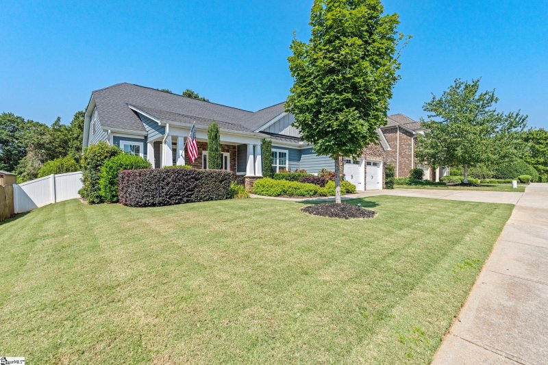 Property image 2 at 408 Chillingham Court, Fountain Inn, SC 29644