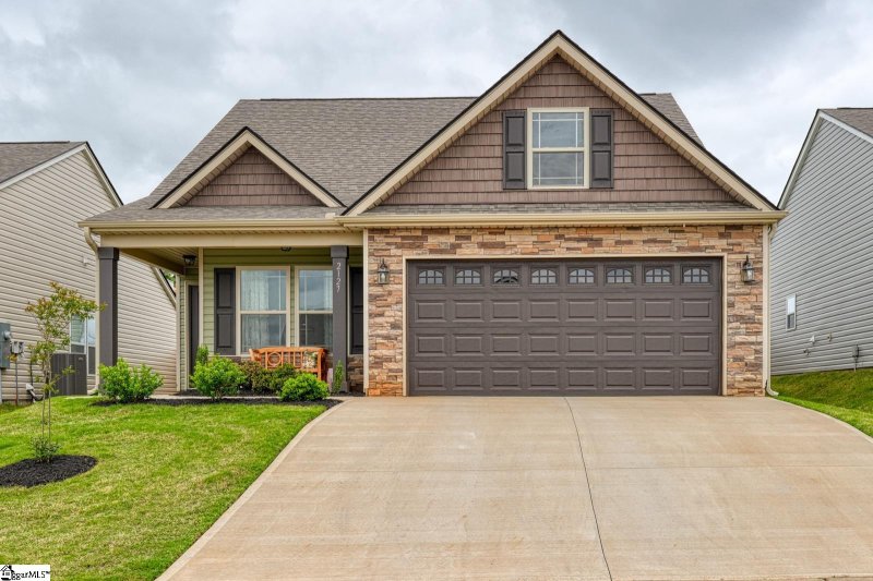 2127 Davenport Court